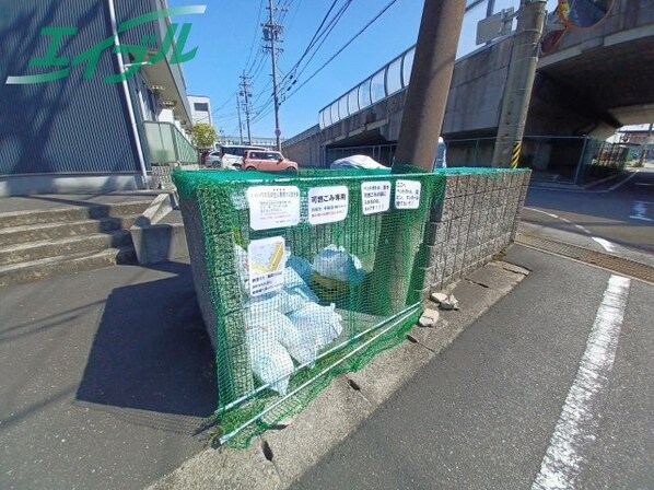 ノイハウスⅡの物件外観写真